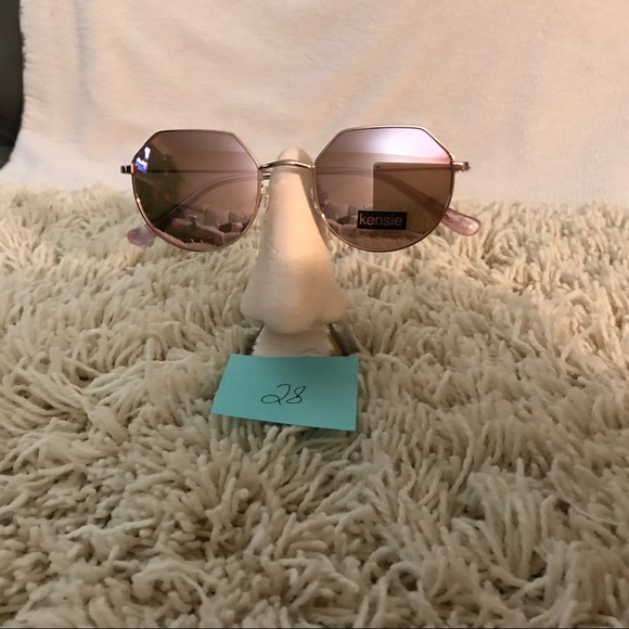 The real deal Vera’s - Picture 4 of 8